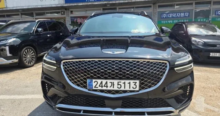 Genesis Gv70 