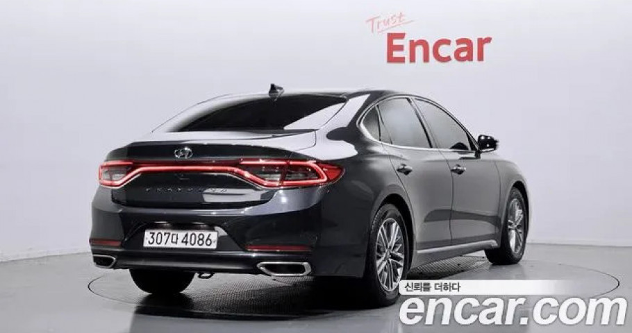Hyundai Grandeur 