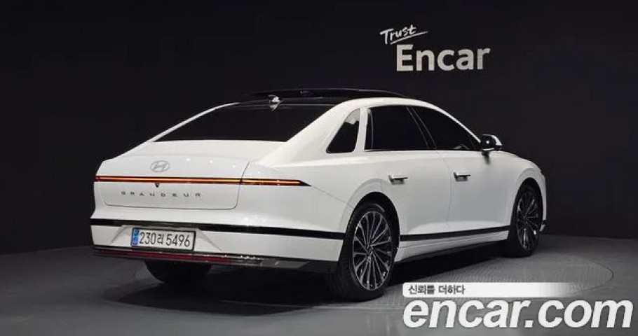 Hyundai Grandeur 