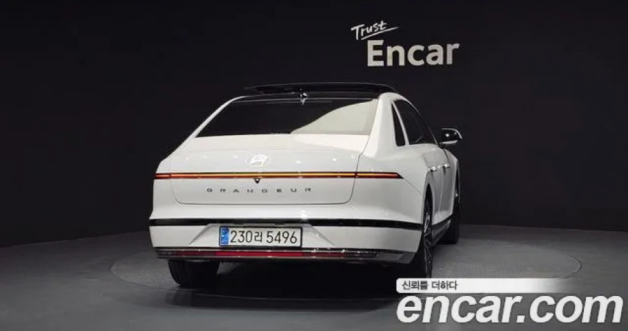 Hyundai Grandeur 