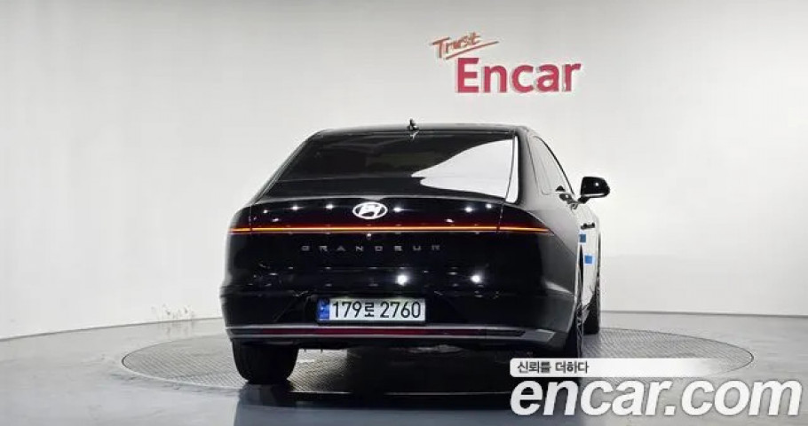Hyundai Grandeur 
