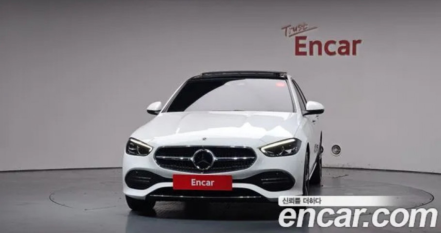 Mercedes-Benz C-Class 