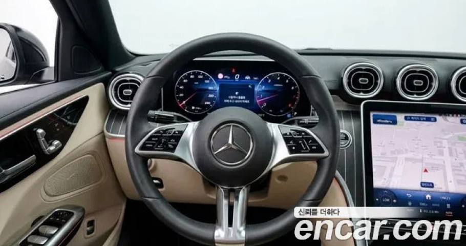 Mercedes-Benz C-Class 