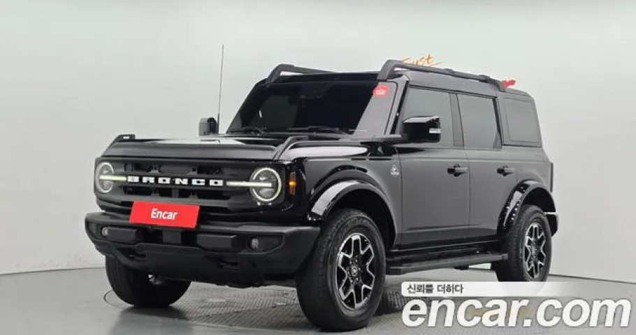 Ford Bronco 