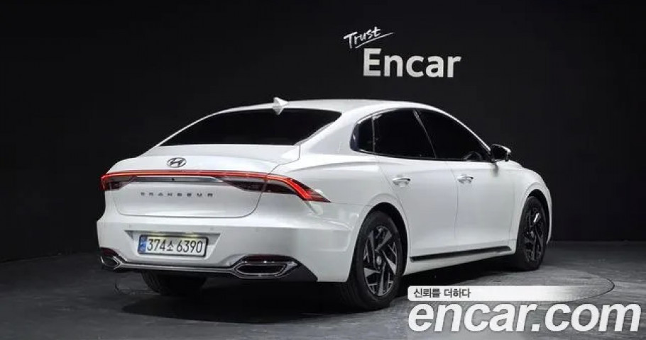 Hyundai Grandeur 
