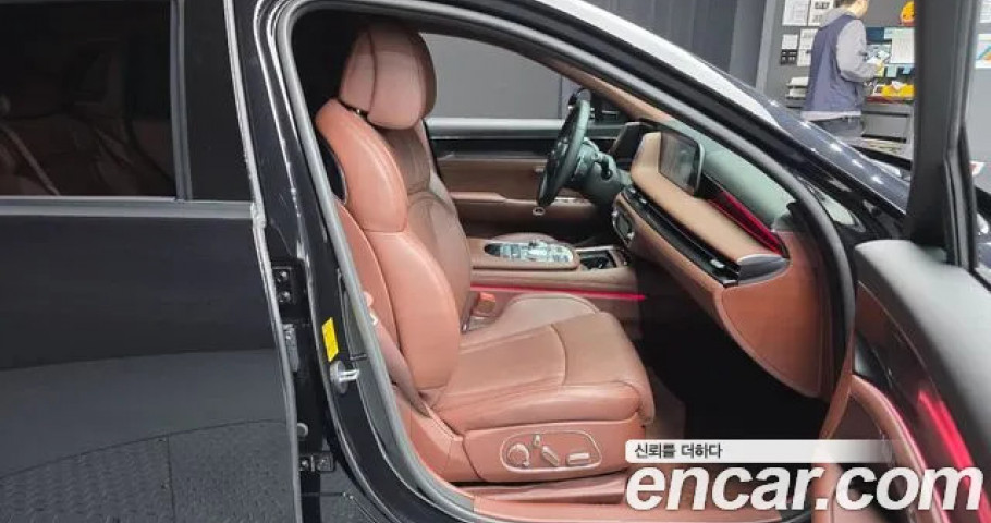 Genesis G90 
