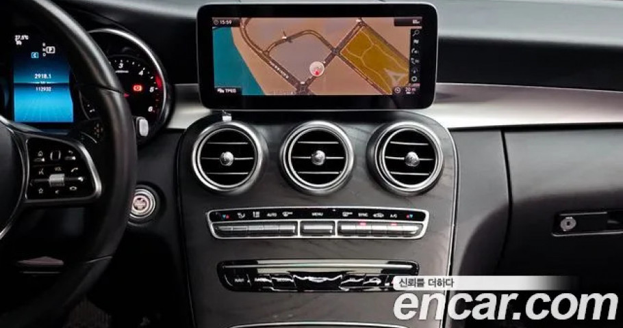 Mercedes-Benz C-Class 
