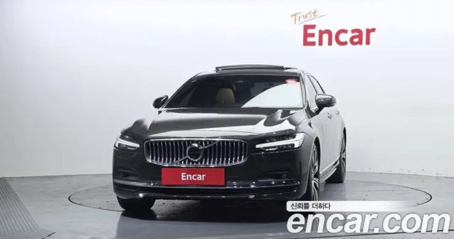 Volvo S90 