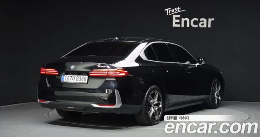Bmw 5-Series 
