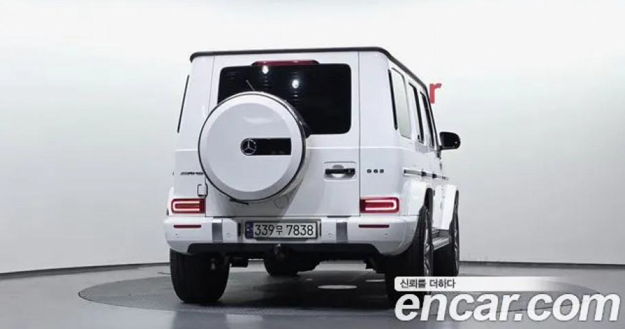 Mercedes-Benz G-Class 