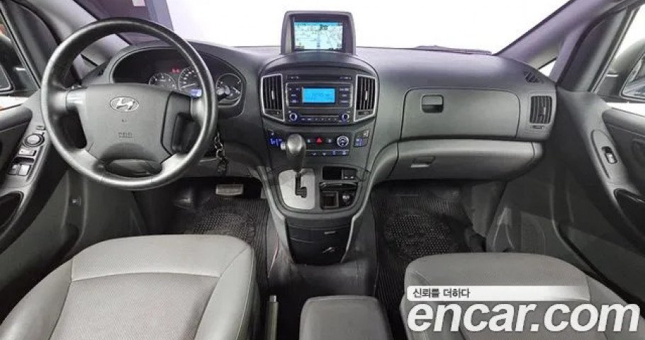 Hyundai Starex 