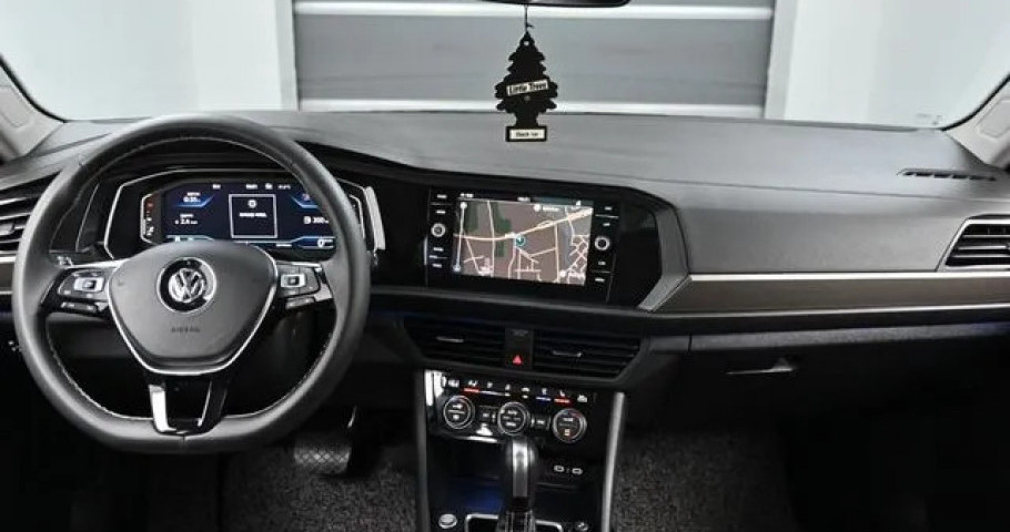 Volkswagen Jetta 