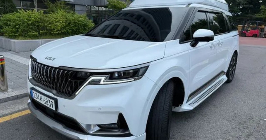 Kia Carnival 