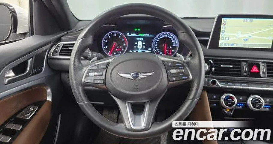 Genesis G70 