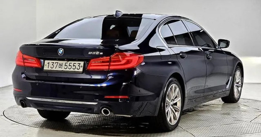 Bmw 5-Series 