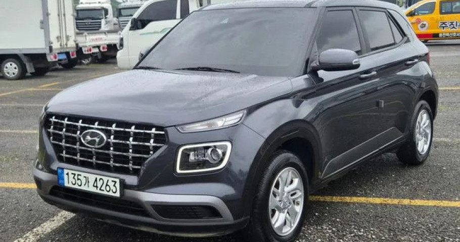 Hyundai Venue 