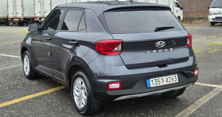 Hyundai Venue 