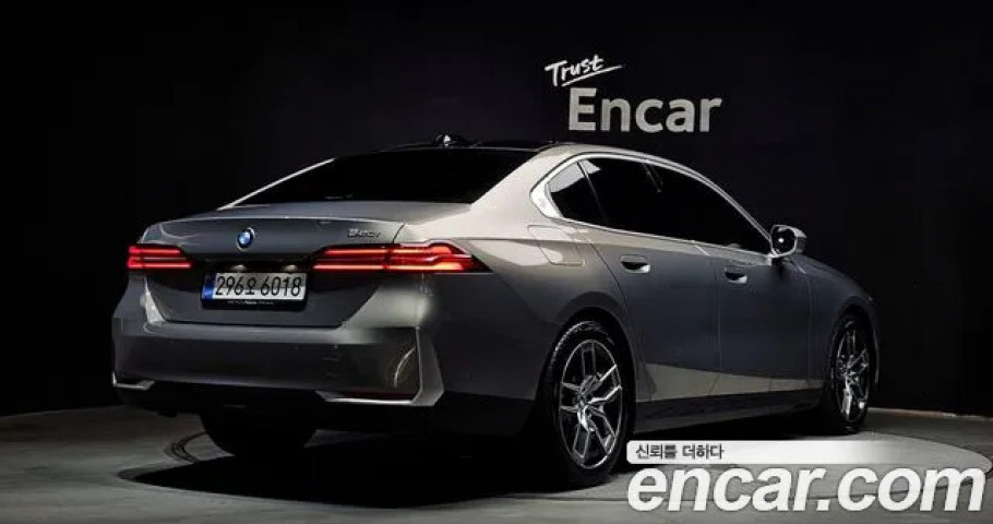 Bmw 5-Series 