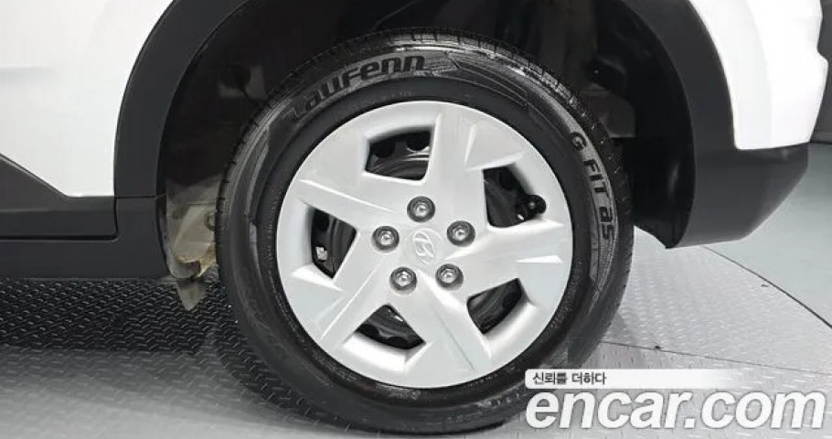 Hyundai Venue 