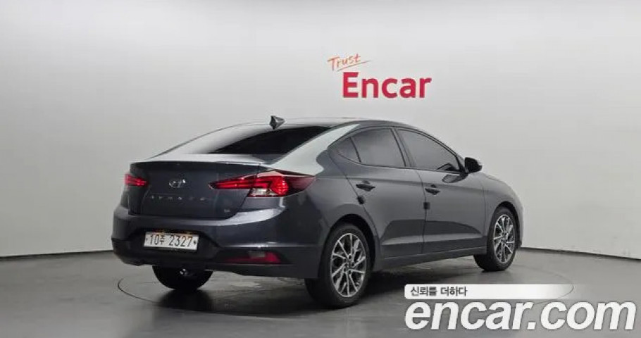 Hyundai Avante (Elantra) 