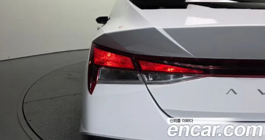Hyundai Avante (Elantra) 