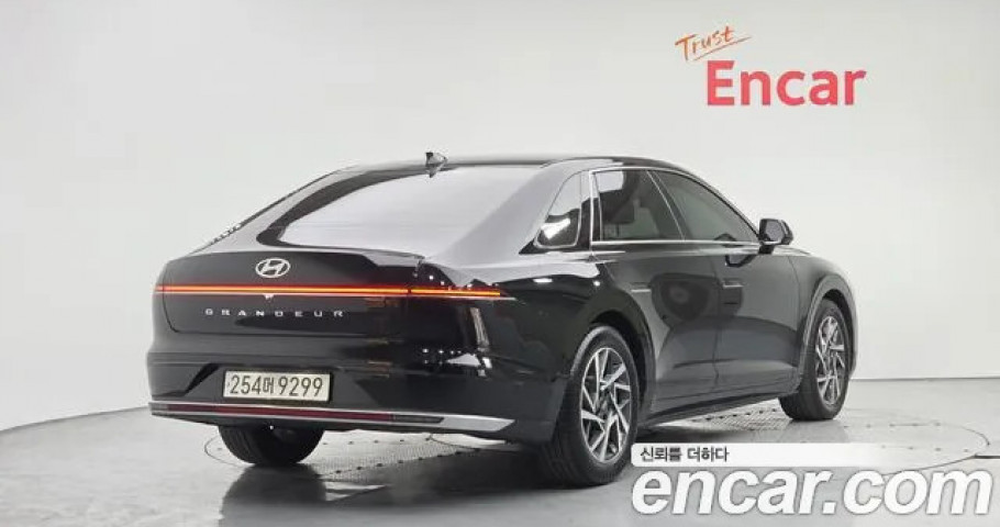 Hyundai Grandeur 