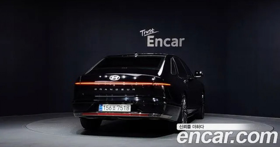 Hyundai Grandeur 