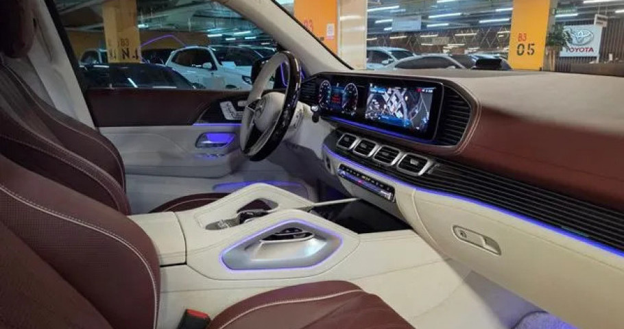 Mercedes-Benz Gls-Class 