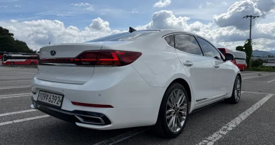 Kia K7 