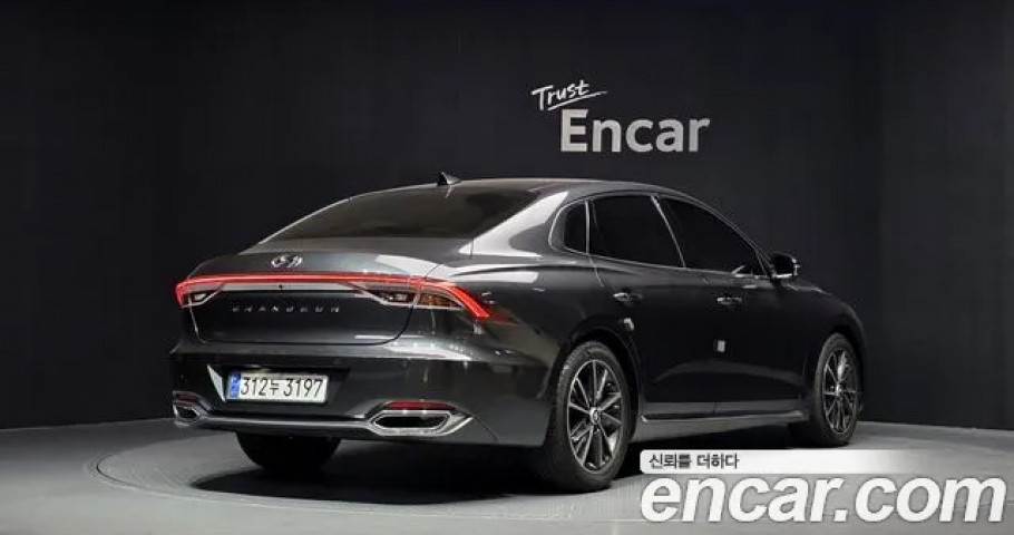 Hyundai Grandeur 
