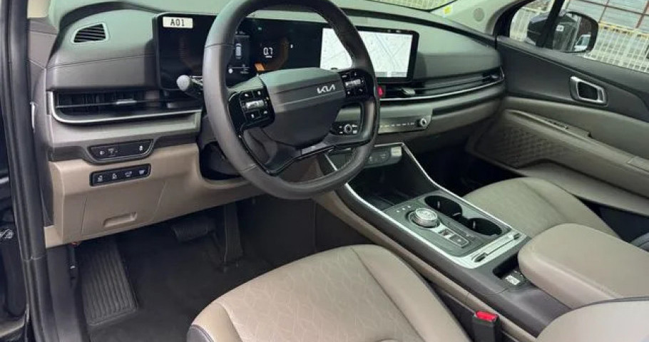 Kia Carnival 