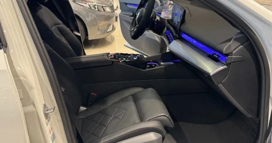 Bmw 5-Series 