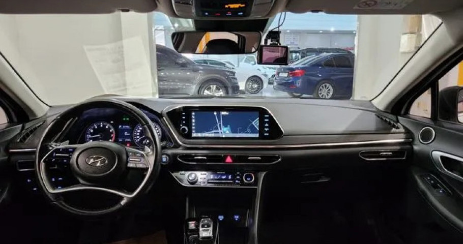 Hyundai Sonata 
