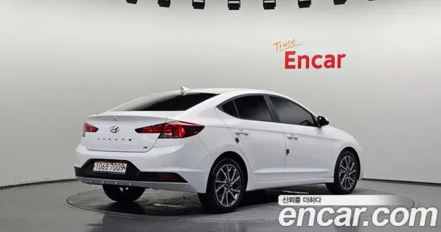Hyundai Avante (Elantra) 