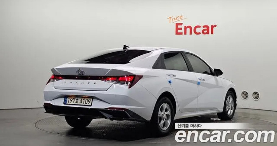 Hyundai Avante (Elantra) 
