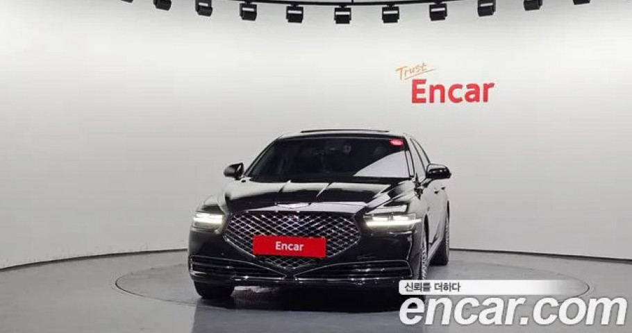 Genesis G90 