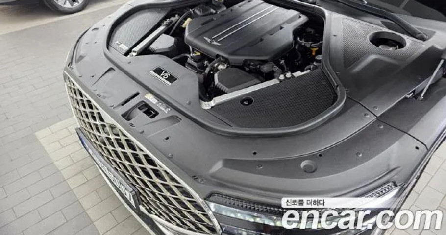 Genesis G90 