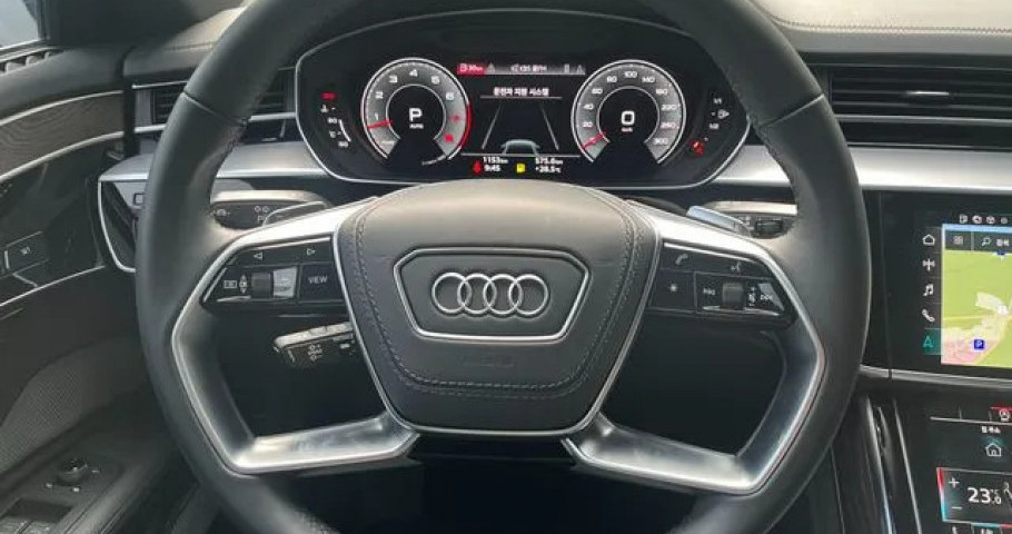 Audi A8 