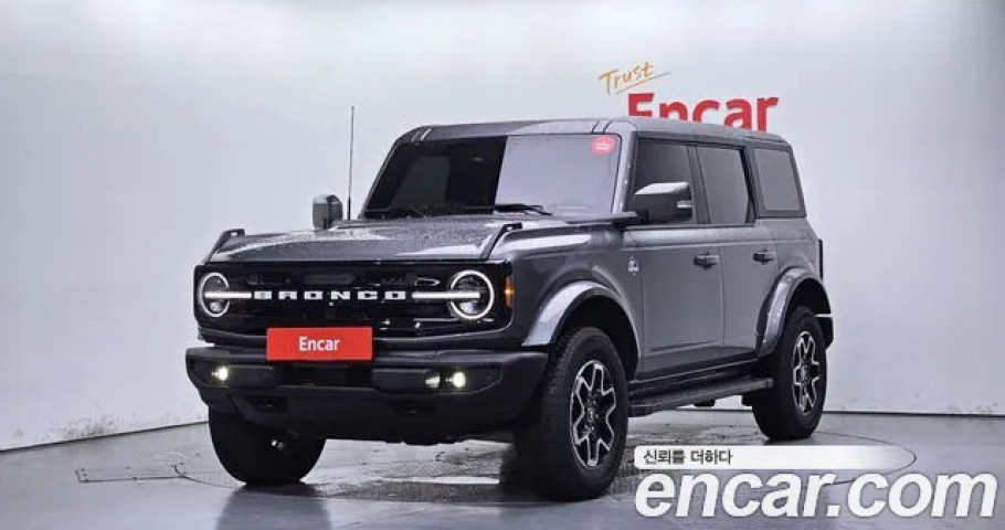 Ford Bronco 