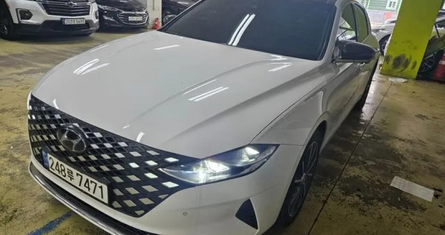 Hyundai Grandeur 