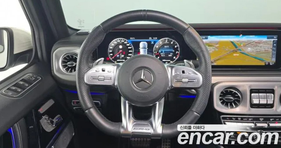 Mercedes-Benz G-Class 