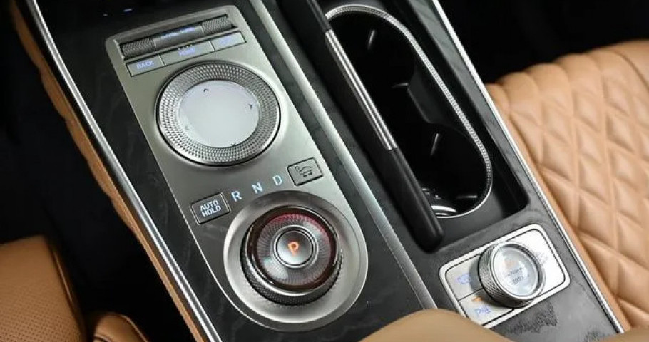 Genesis Gv80 