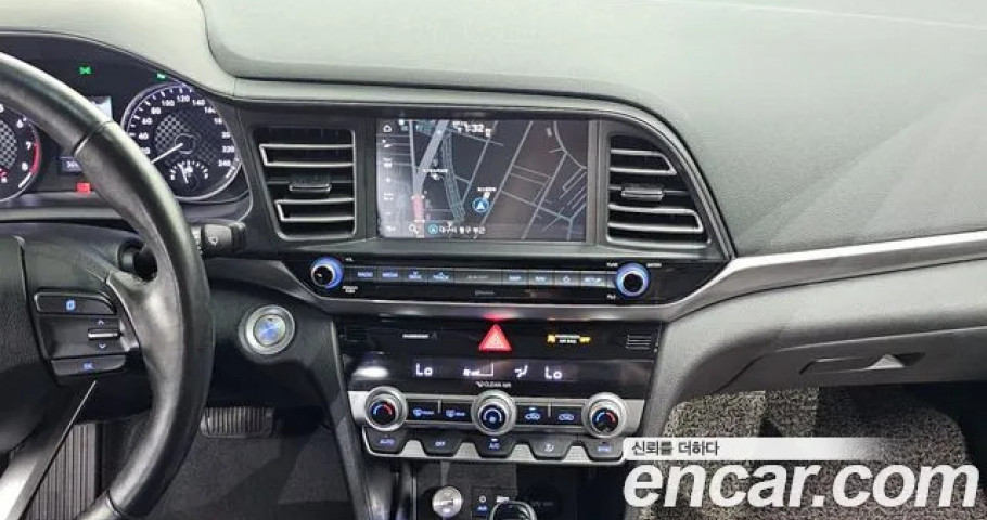 Hyundai Avante (Elantra) 