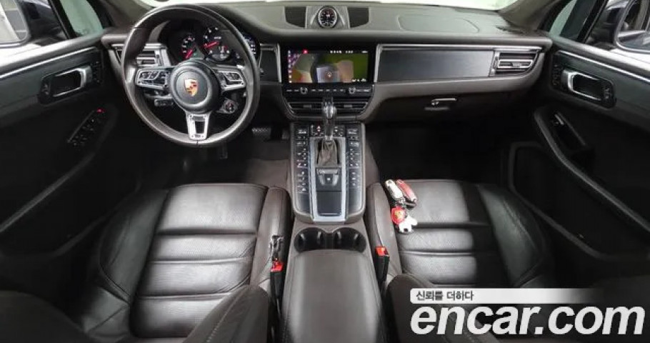 Porsche Macan 