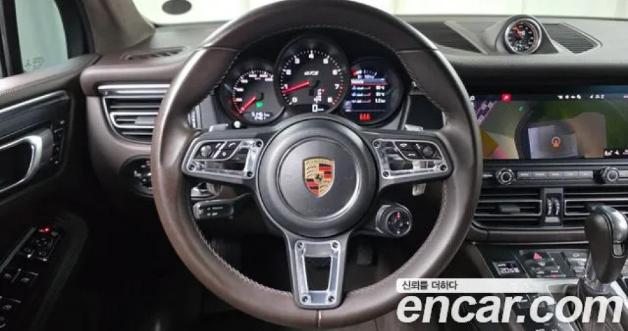 Porsche Macan 
