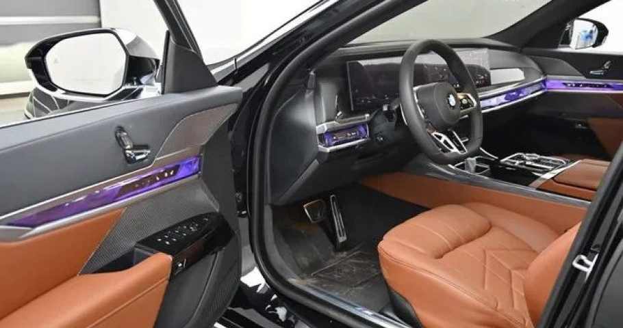 Bmw 7-Series 