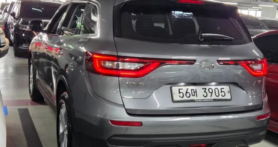 Renault Qm6 