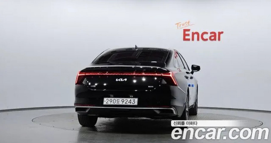 Kia K8 