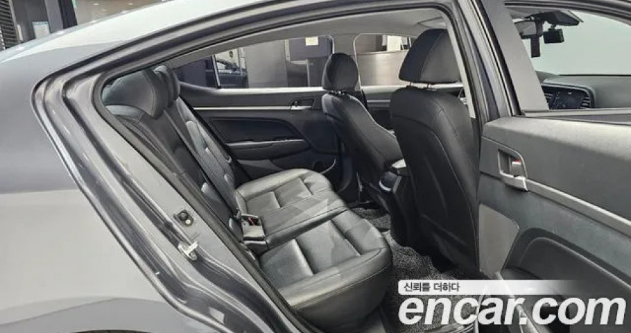Hyundai Avante (Elantra) 