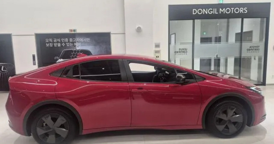 Toyota Prius 